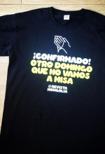 ¡Ya a la venta las camisetas "Confirmado: otro domingo que no vamos a misa"!